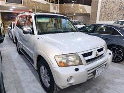 ميتسوبيشي باجيرو